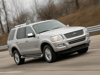 2006 Ford Explorer Limited hydrogen fuel cell 2