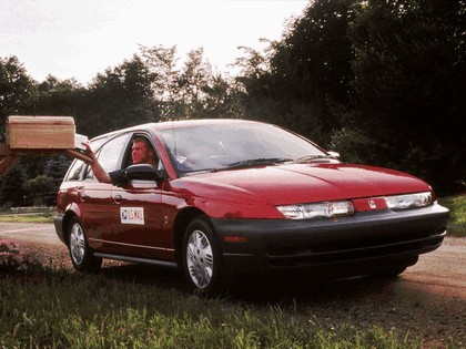 1999 Saturn Postal Station Wagon 1