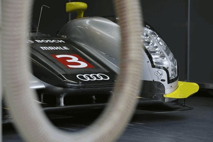 2011 Audi R18 TDI Ultra - Le Mans 24 hours 12