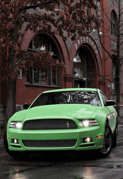 2012 Ford Mustang V6 4