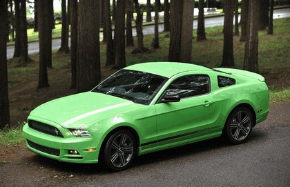 2012 Ford Mustang V6 9