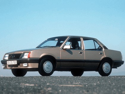 1983 Opel Ascona ( C1 ) CD 4-door 1