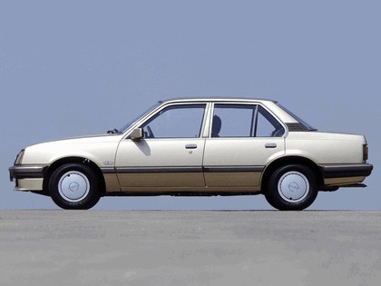 1983 Opel Ascona ( C1 ) CD 4-door 2