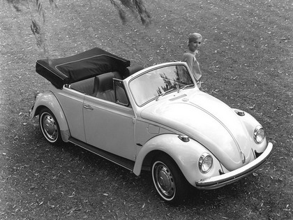 1968 Volkswagen Beetle convertible 1