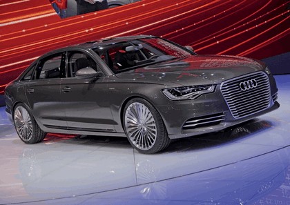 2012 Audi A6 L e-Tron concept 10