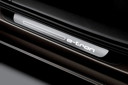2012 Audi A6 L e-Tron concept 15