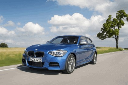 2012 BMW M135i ( F20 ) 3-door 56