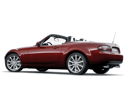 2006 Mazda MX-5 roadster coupé 21