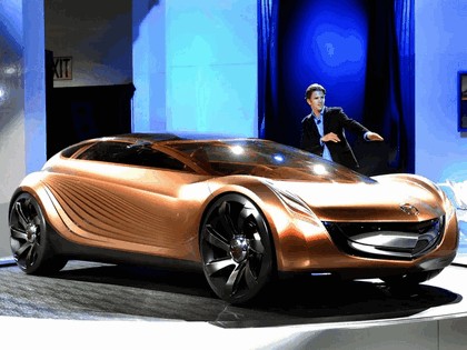 2006 Mazda Nagare concept 17