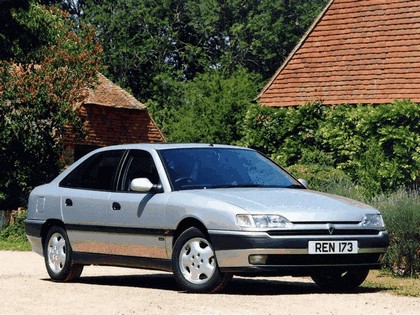 1992 Renault Safrane - UK version 2