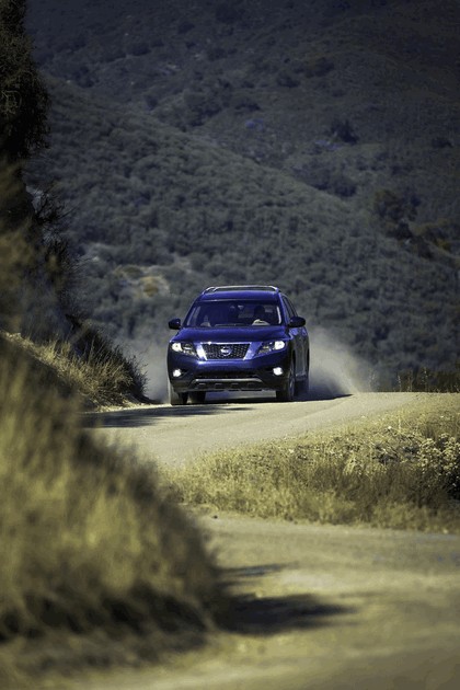 2013 Nissan Pathfinder 14