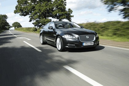 2012 Jaguar XJ - UK version 18