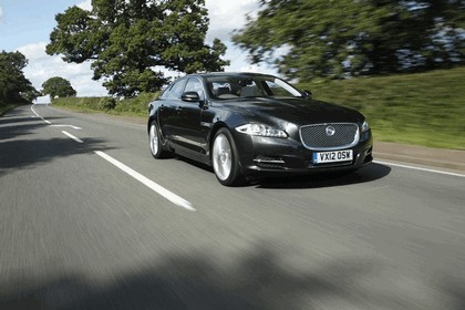 2012 Jaguar XJ - UK version 19