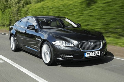 2012 Jaguar XJ - UK version 20