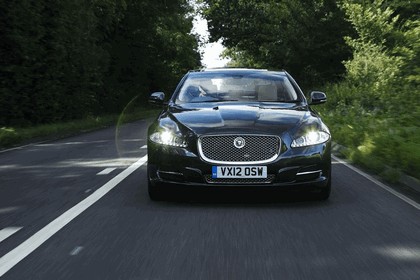 2012 Jaguar XJ - UK version 23