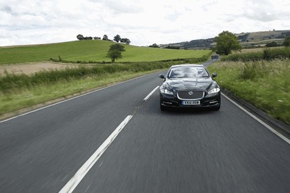 2012 Jaguar XJ - UK version 28