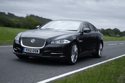 2012 Jaguar XJ - UK version 43