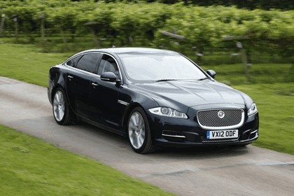 2012 Jaguar XJ - UK version 56