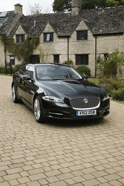 2012 Jaguar XJ - UK version 67