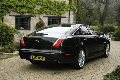 2012 Jaguar XJ - UK version 83