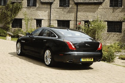 2012 Jaguar XJ - UK version 85