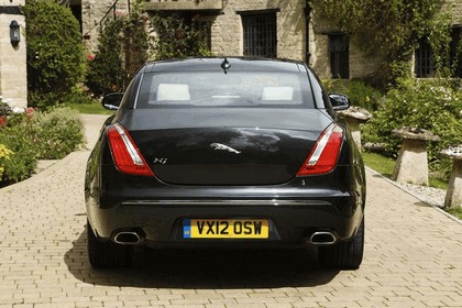 2012 Jaguar XJ - UK version 90