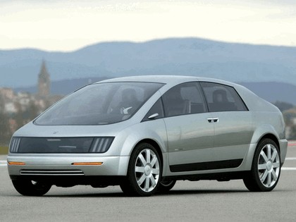 2004 General Motors Hy-Wire concept 1