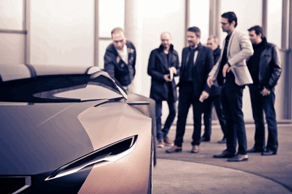 2012 Peugeot Onyx concept 30