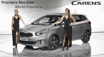 2012 Kia Carens 6