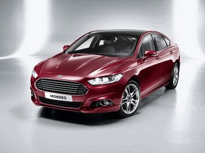 2013 Ford Mondeo hatchback 1