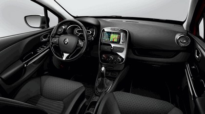 2012 Renault Clio Estate 25