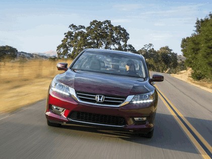 2013 Honda Accord EX-L V6 sedan 12