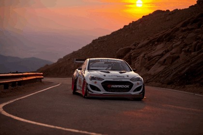 2012 Hyundai Genesis coupé - Pikes Peak 20