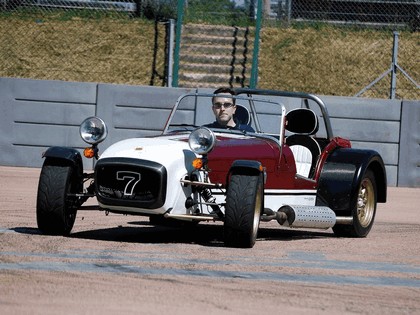 2009 Caterham Seven Superlight by Aznom 1