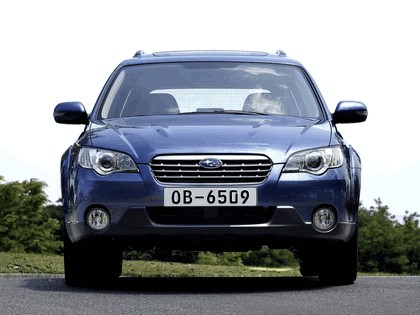 2006 Subaru Outback 3.0R european version 8