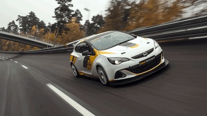 2013 Opel Astra OPC Cup 1