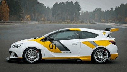 2013 Opel Astra OPC Cup 5