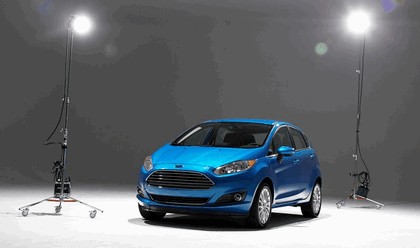 2014 Ford Fiesta 5-door - USA version 64