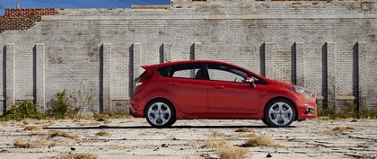 2014 Ford Fiesta ST - USA version 11