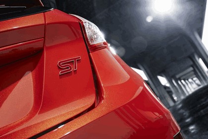 2014 Ford Fiesta ST - USA version 35