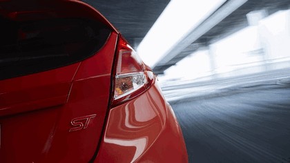 2014 Ford Fiesta ST - USA version 36