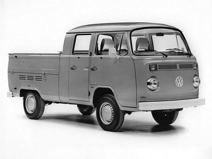 1968 Volkswagen T2 Double Cab Pickup 1