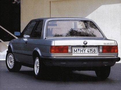 1982 BMW 320i ( E30 ) coupé 3