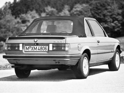 1983 BMW 323i ( E30 ) Top Cabriolet by Baur 4