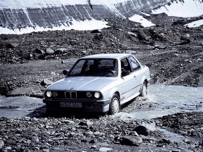 1987 BMW 325iX ( E30 ) coupé 1