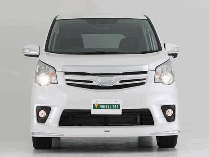 2010 Toyota Noah by Modellista 5