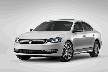 2013 Volkswagen Passat Performance concept 1