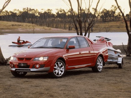 2003 HSV Avalanche XUV 5