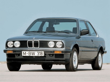 1982 BMW 318i ( E30 ) coupé 1