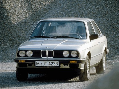 1982 BMW 318i ( E30 ) coupé 2